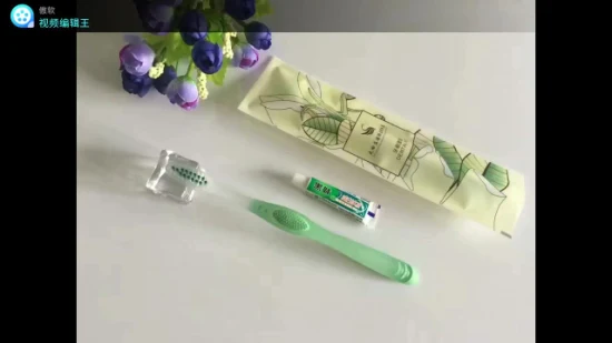 Kits odontológicos na caixa com amenidades de hotel para quarto de hotel